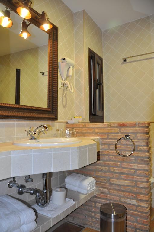 Apartamentos Turisticos Dona Maria La Brava Plasencia Pokój zdjęcie